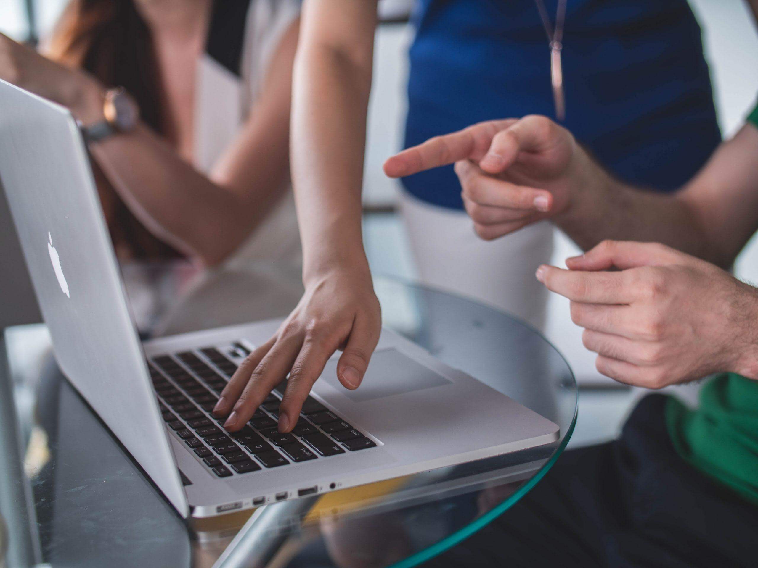 Equipo especializado en Certificados Energéticos en Valencia. Certificados Energéticos online y gratis